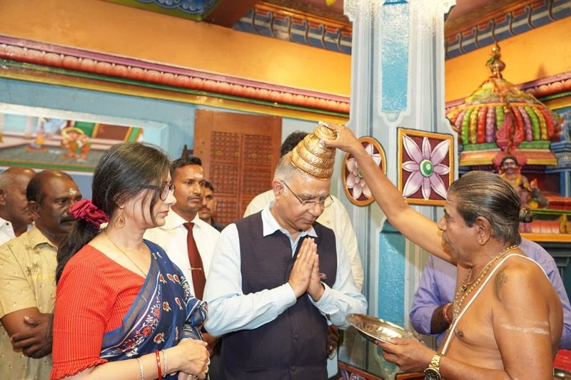 High Commissioner of India visits Udappuwa, the village whose residents trace their roots to Rameshwaram