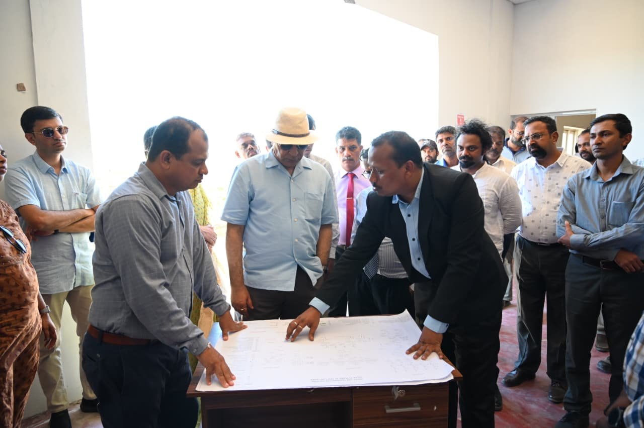 High Commissioner of India visits Hybrid Power Project in Northern Sri Lanka