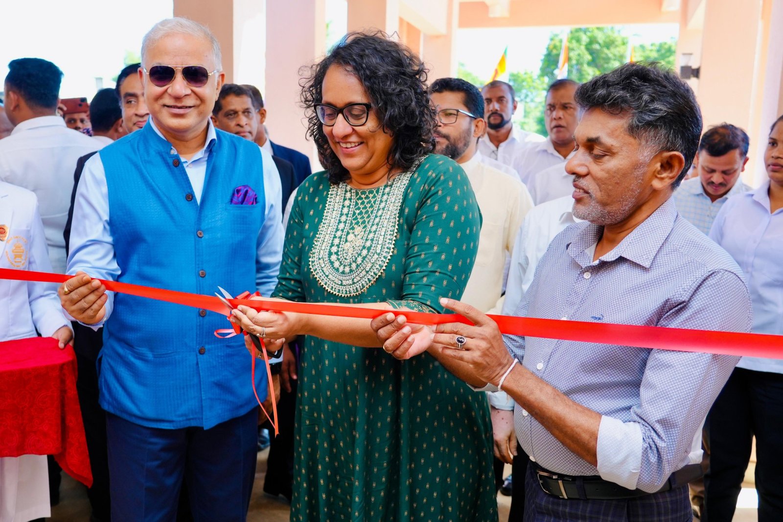 Inauguration of Multi-ethnic Trilingual School in Polonnaruwa built with Indian Grant