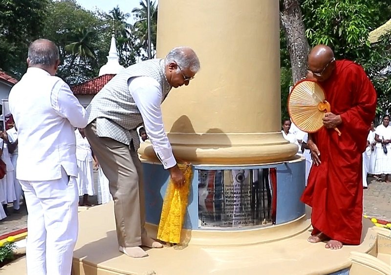 High Commissioner of India Inaugurates Replica of King Ashoka’s Vaishali Pillar of Dhamma in Sri Lanka