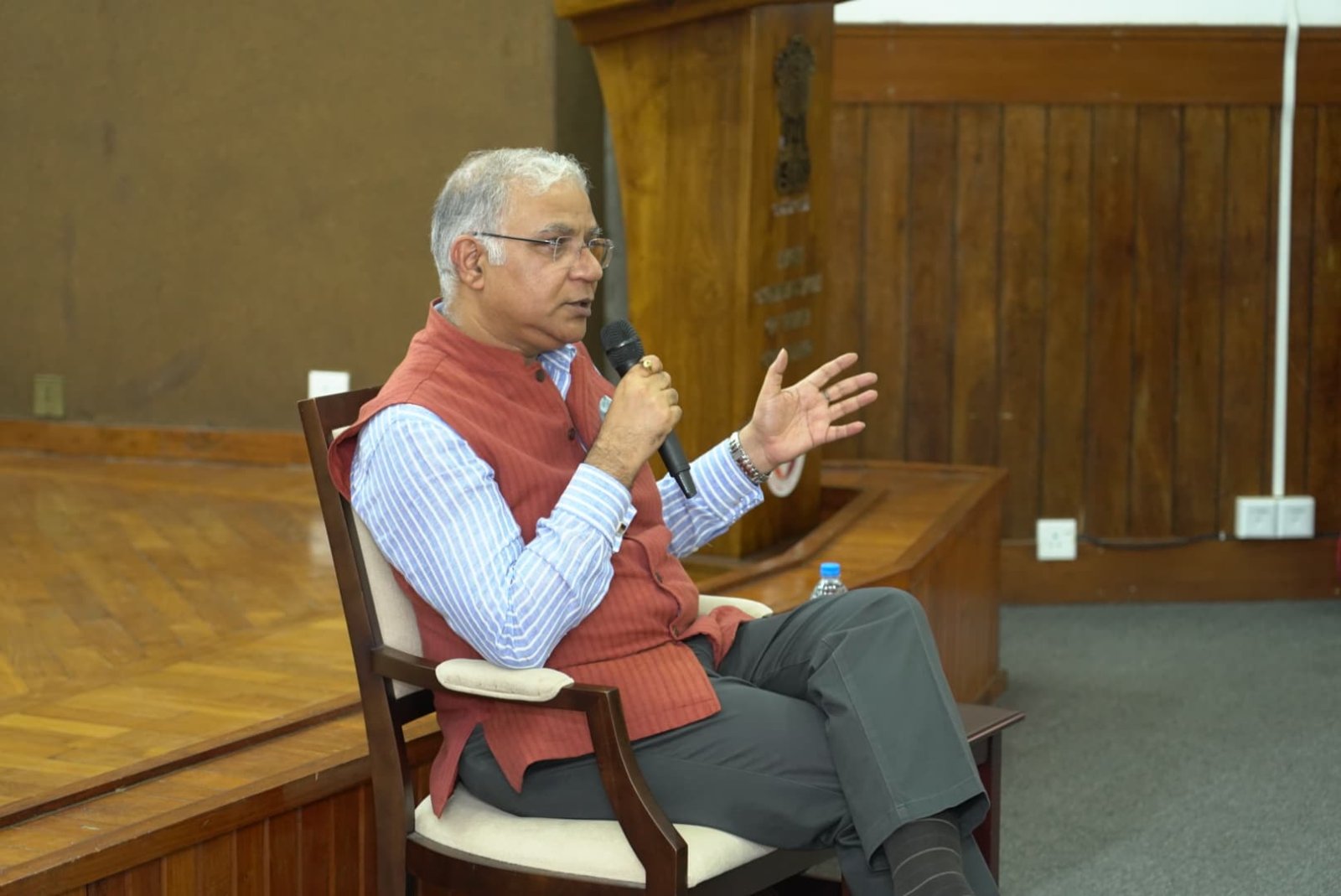 35 Sri Lankan students of Hindi to study in India with fully funded scholarships