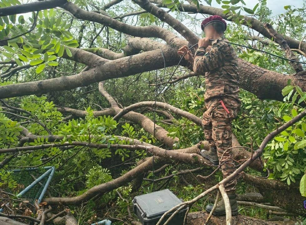 Under Operation Sagar Bandhu, Indian Army Team Restores Critical Communication Network in Mahiyanganaya