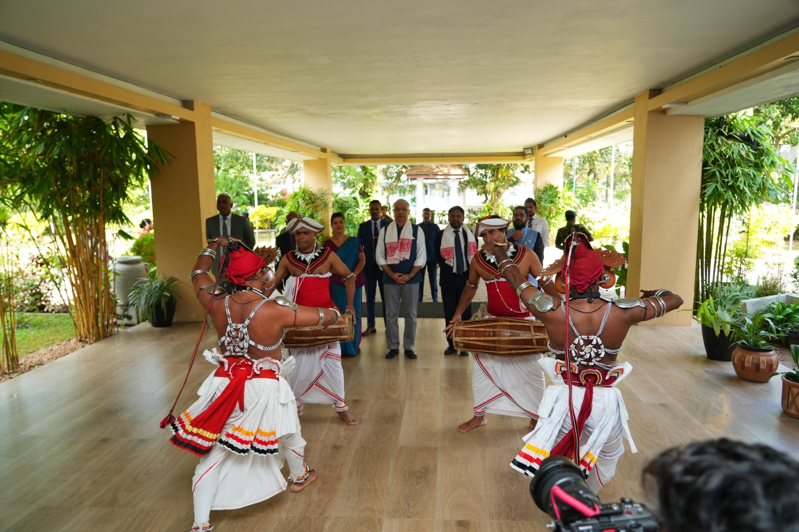 High Commissioner and Deputy Minister of Education Inaugurate Second Bharat Sri Lanka Hindi Sammelan in Colombo