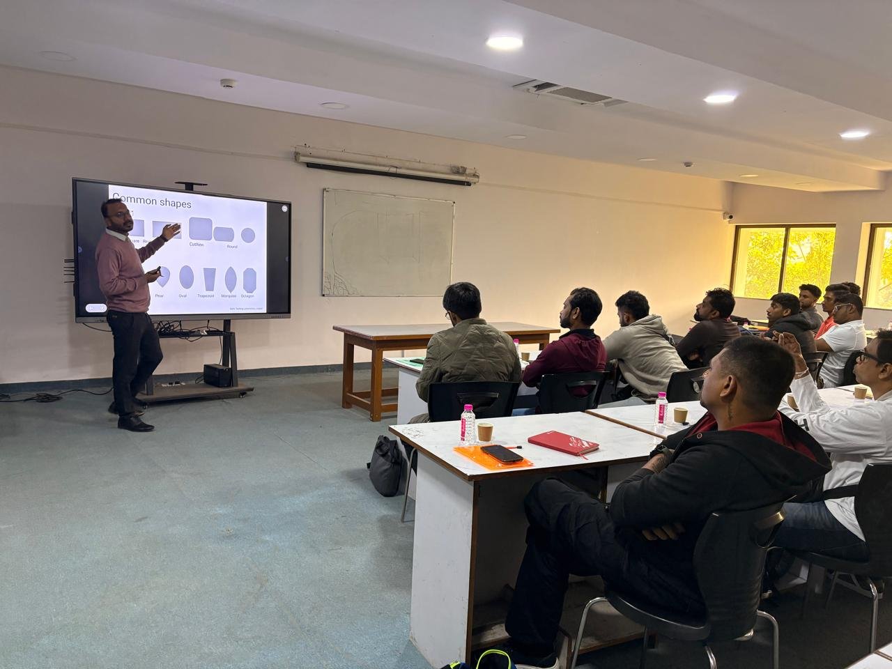 Capacity-Building Programme for Sri Lankan Gem & Jewellery Sector