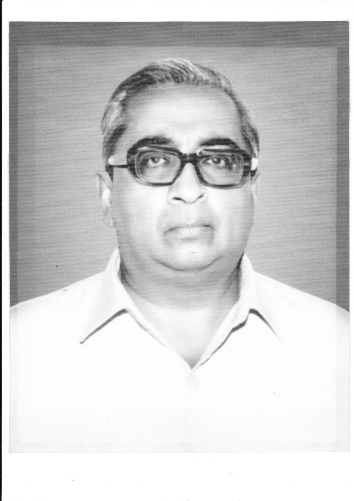Shri-N.N.Jha_page-0001-modified.jpg (1131×1600)